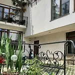 Pe Plaja Nr 9 게스트하우스 3*