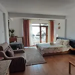 Pe Plaja Nr 9 게스트하우스