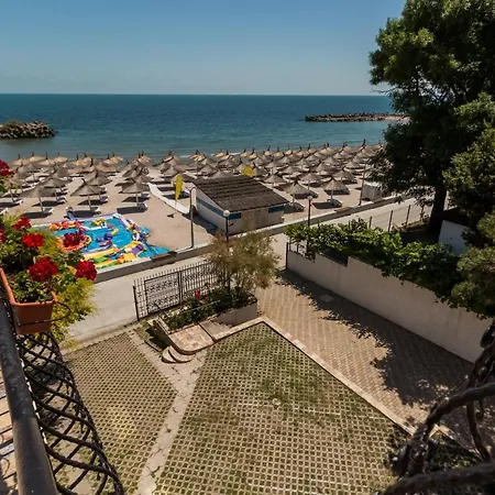 Pe Plaja Nr 9 Guest house Saturn