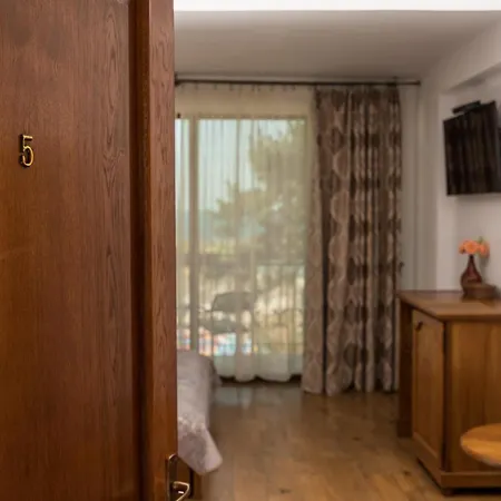 Guest house Pe Plaja Nr 9 Saturn