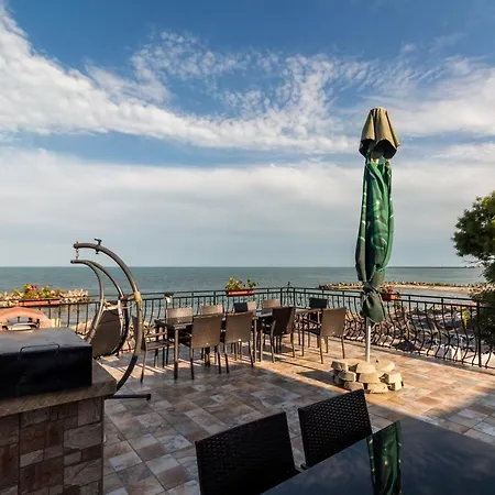 Guest house Pe Plaja Nr 9 *