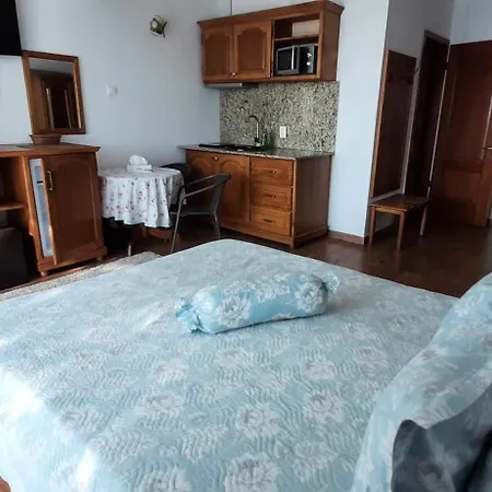Konukevi Pe Plaja Nr 9