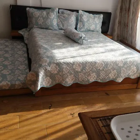 Pe Plaja Nr 9 Konukevi Saturn