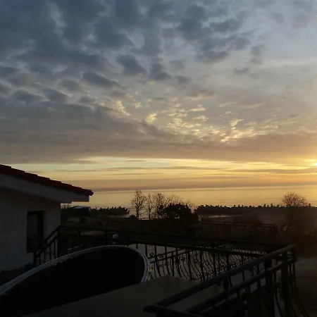 Konukevi Pe Plaja Nr 9