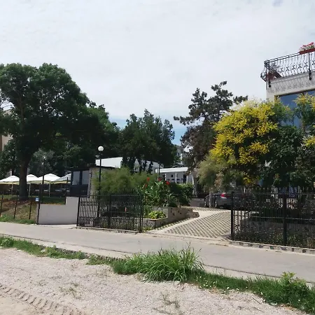 Guest house Pe Plaja Nr 9