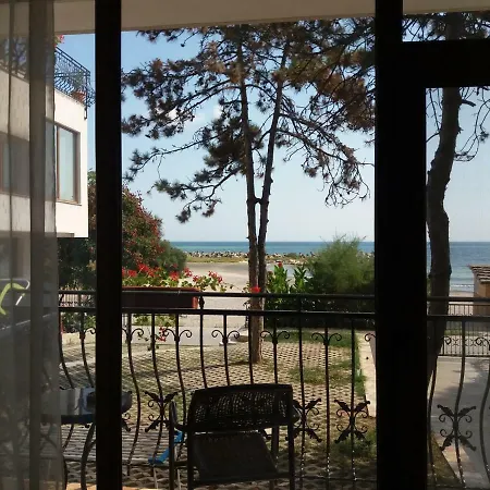 Pe Plaja Nr 9 * Saturn