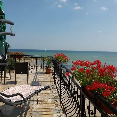 Pe Plaja Nr 9 Guest house