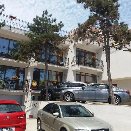 Pe Plaja Nr 9 Saturn