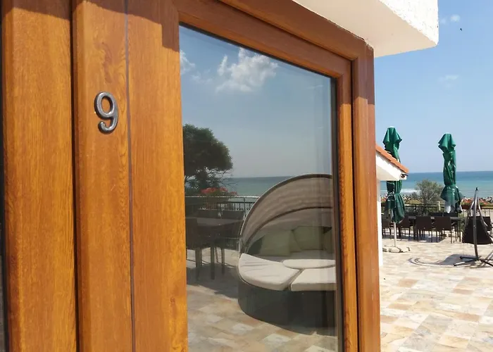 Pe Plaja Nr 9 Guest house Saturn