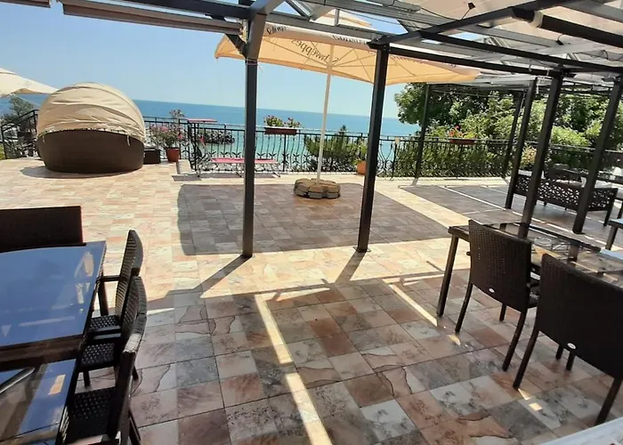 Pe Plaja Nr 9 3* Saturn