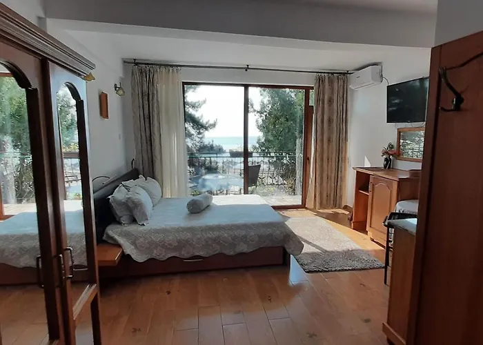 Pe Plaja Nr 9 Guest house Saturn