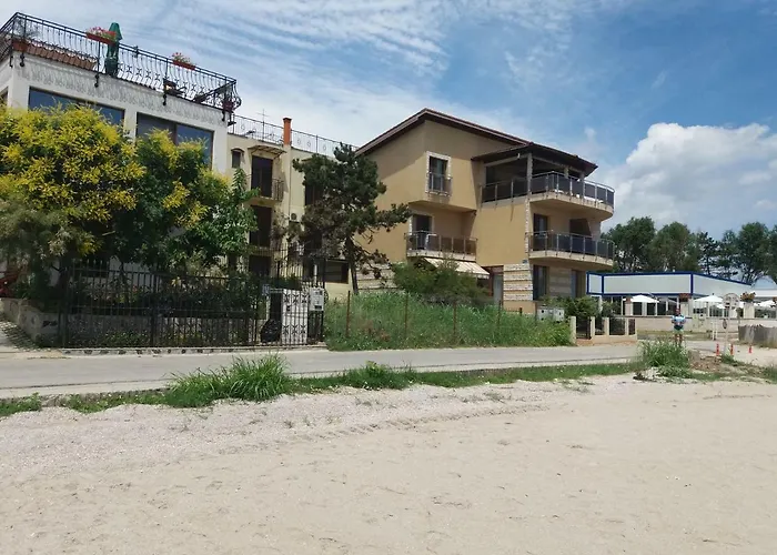 Guest house Pe Plaja Nr 9 3*