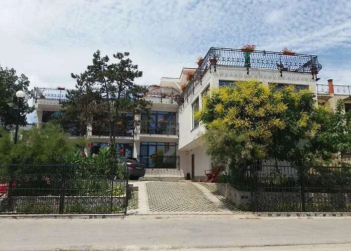 Pe Plaja Nr 9 Guest house 3*